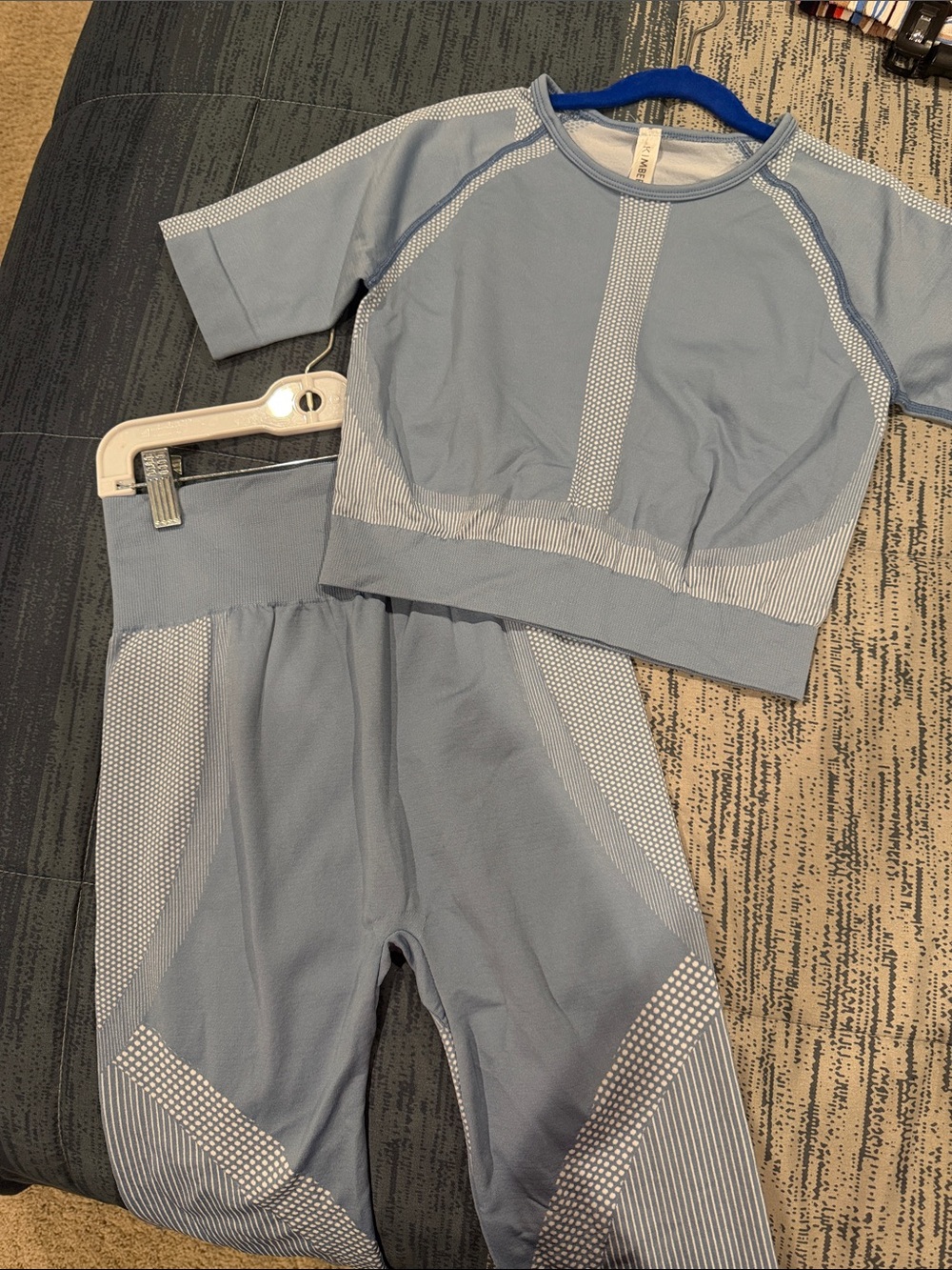2pc Crop Top & High-Waist Legging Set